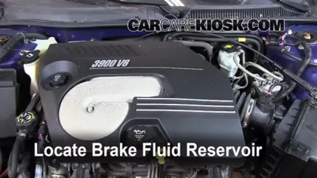 2006 Chevrolet Monte Carlo LT 3.9L V6 Liquide de frein Contrôler le niveau de liquide de frein